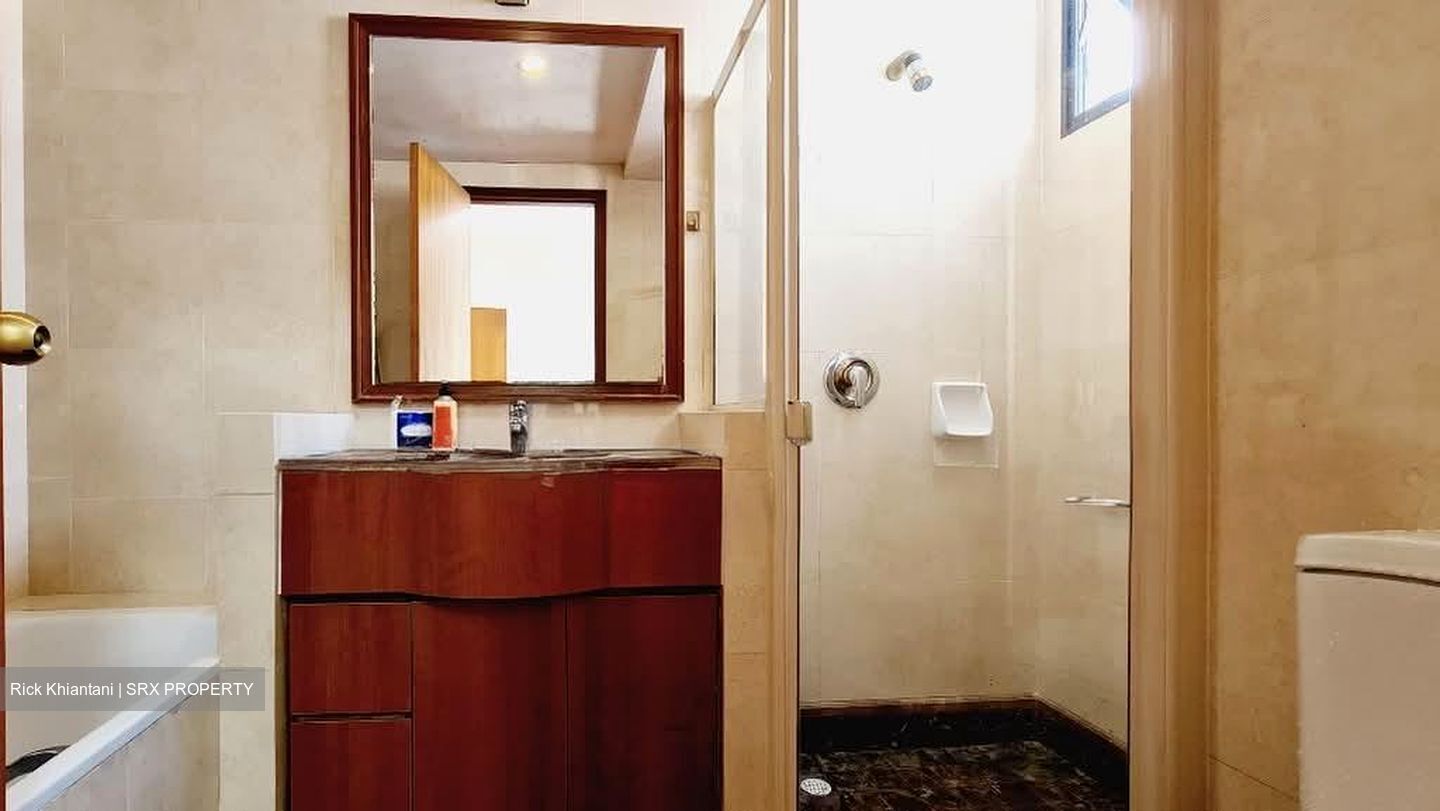 East Meadows (D16), Condominium #592479841